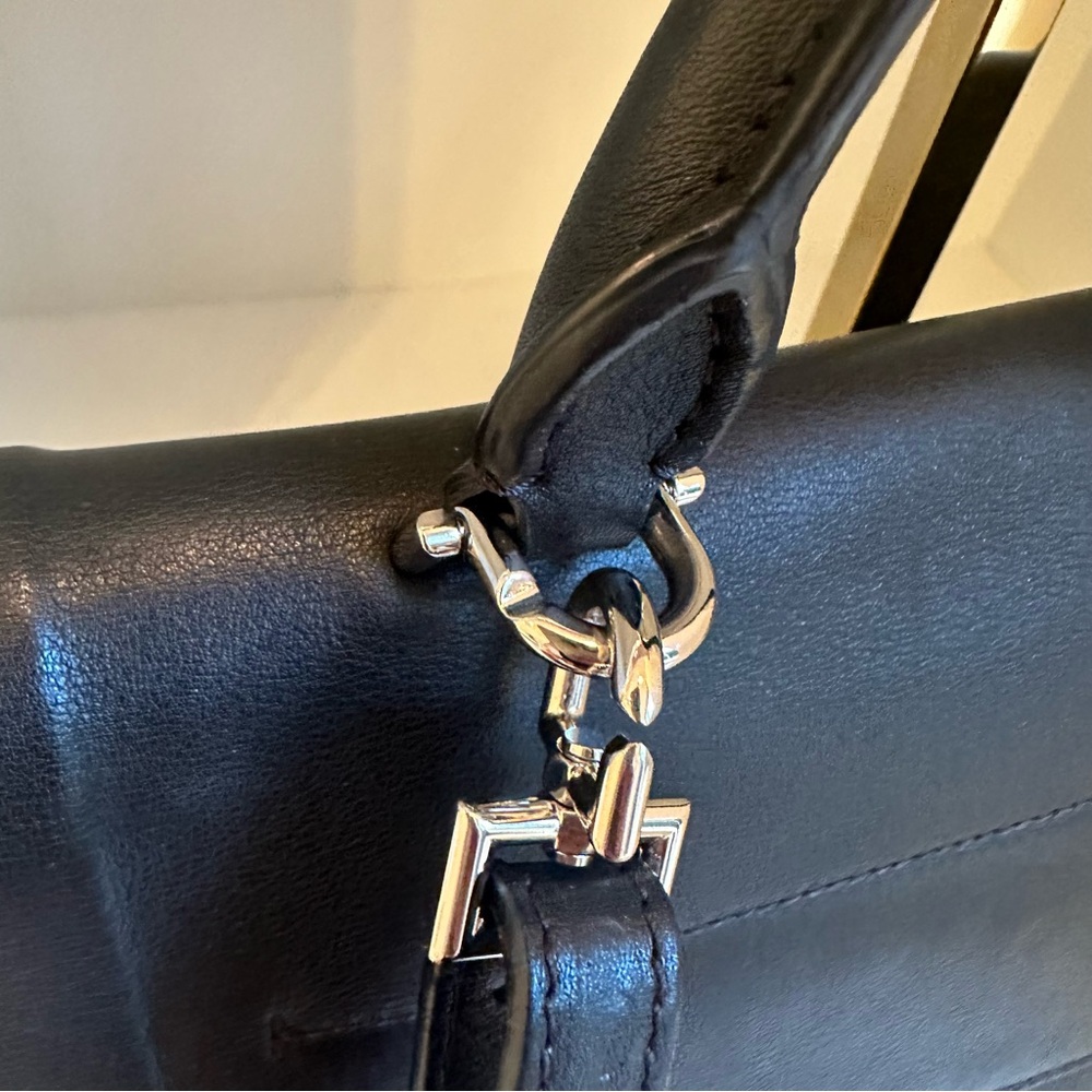 Authentic! Givenchy Handbag - Picture 4 of 10
